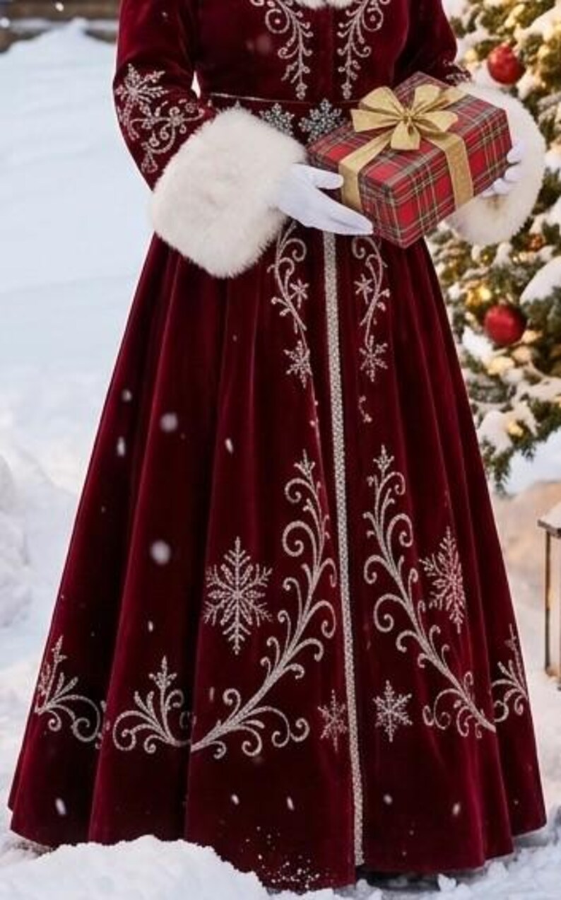 Mrs Claus Red Coat, view 10