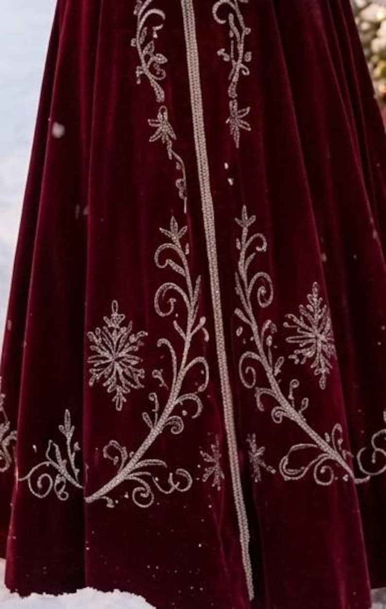 Mrs Claus Red Coat, view 8